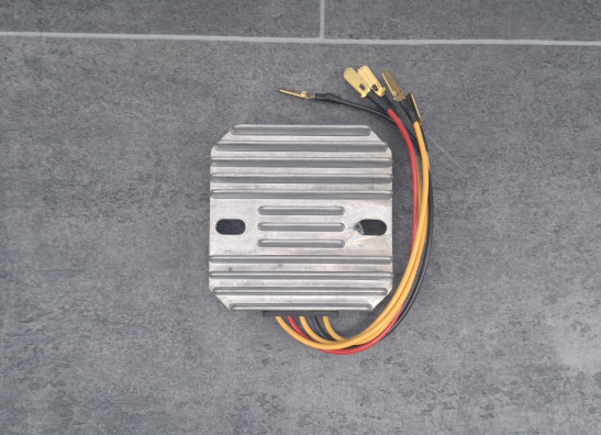 Spanningsregelaar Suzuki GS 650