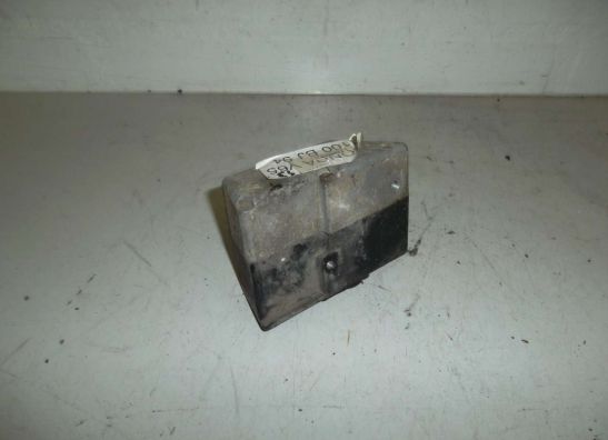 Relais unit Honda VT 1100