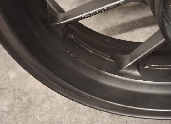 Achtervelg Yamaha XSR 700