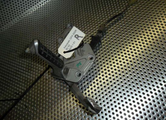 Main step holder right Kawasaki GPX 600