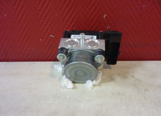 ABS pomp Ducati monster 796