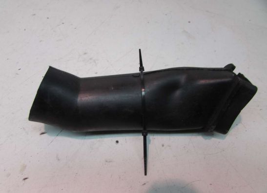 Air intake center Suzuki GSX R 1100