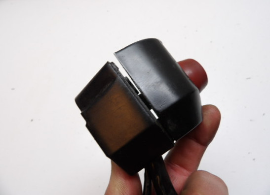 Handlebar switch assy right Honda FT 500