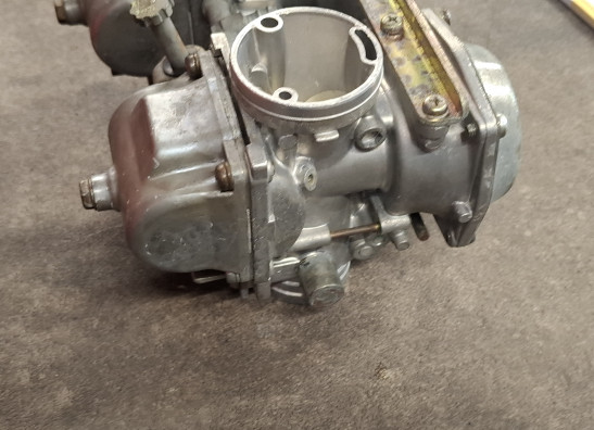 Carburateurset Suzuki GS 400 E