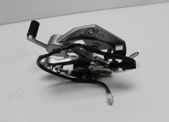 Main step holder right Yamaha Tracer 900