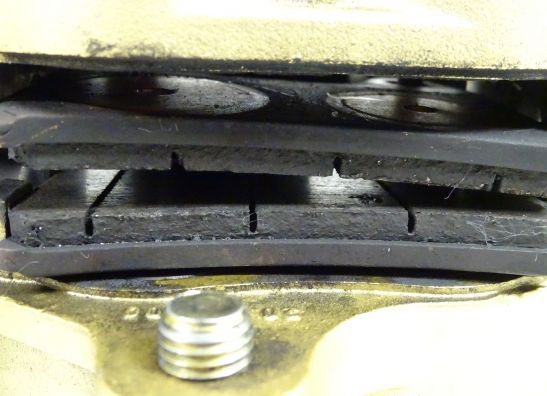 Remklauw rechts voor Ducati ST3