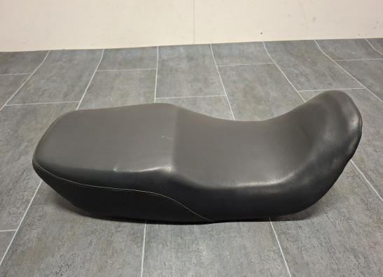 Zadel Kawasaki GPZ 305