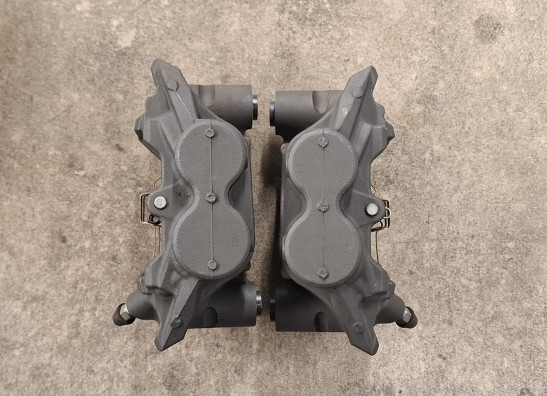 Brake calipers front Yamaha XSR 900