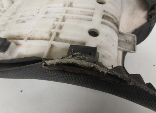 Zadel Suzuki GSX F 600