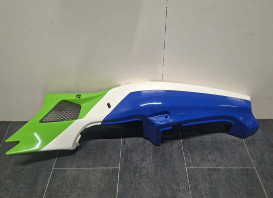 Rechter achterkant Kawasaki ZXR 400
