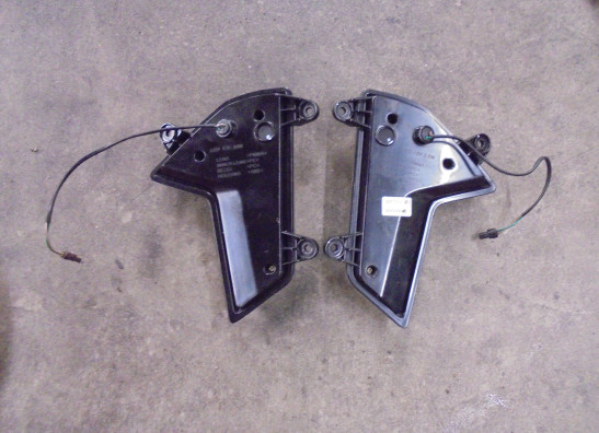 Knipperlicht Benelli TRK 702