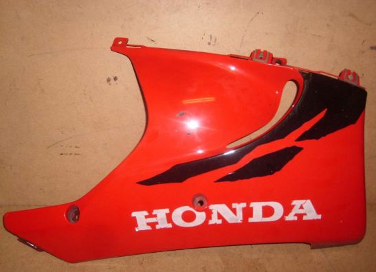 Cowl lower right Honda CBR 900 RR