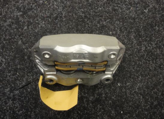 Remklauw rechts voor Ducati 939 Supersport