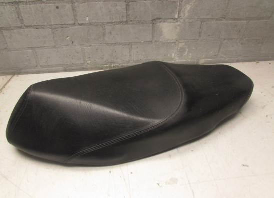 Zadel Aprilia Sportcity 125