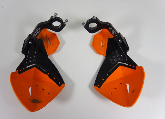 Stuur KTM 690 Duke 4