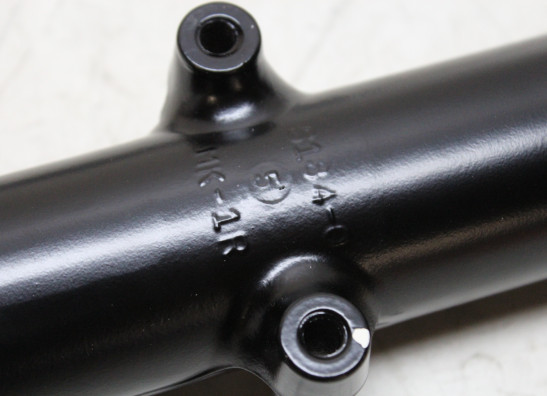 Voorpoot rechts onder Suzuki GSX 750