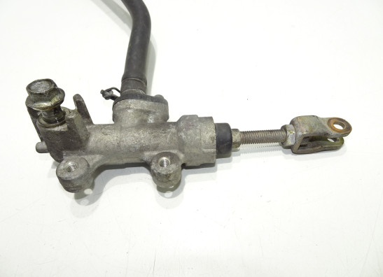 Rear brake master cylinder  Suzuki GS 500 E