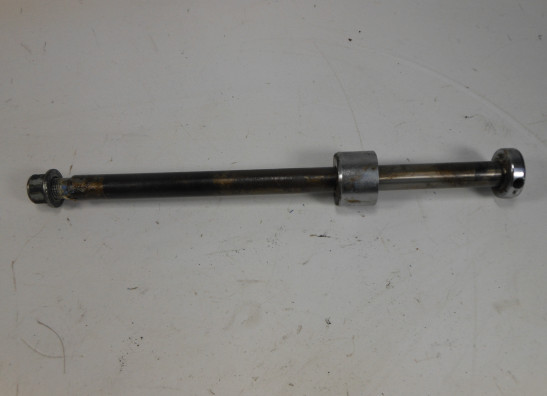 Rear axle Suzuki VS 700 Intruder