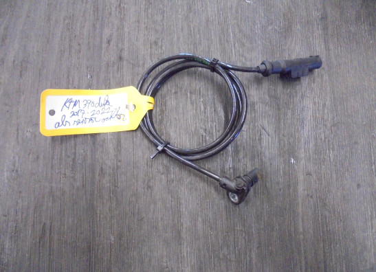 ABS sensor achter KTM 390 Duke