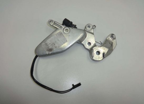 Fussrastetrager vorne rechts Yamaha YZF 750