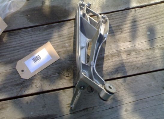 Soziusfussraste rechts Honda CBR 1100 XX