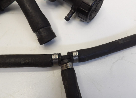 Kuhler Teile Aprilia Falco