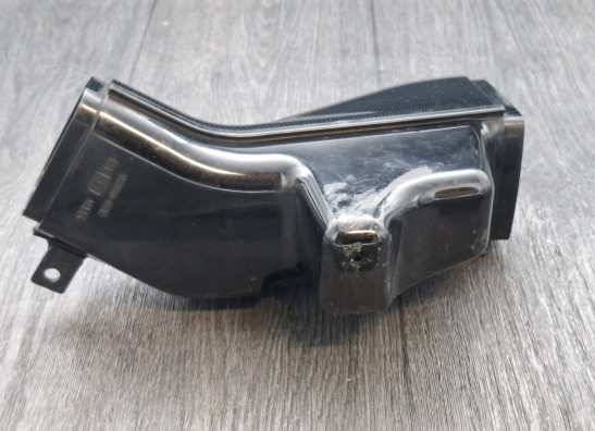 Linker luchtbuis Suzuki GSX R 750