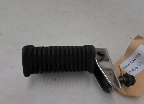 Fussraste rechts Suzuki GSX 400 E