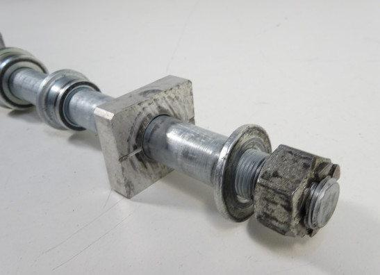 Rear axle Kawasaki VERSYS 650