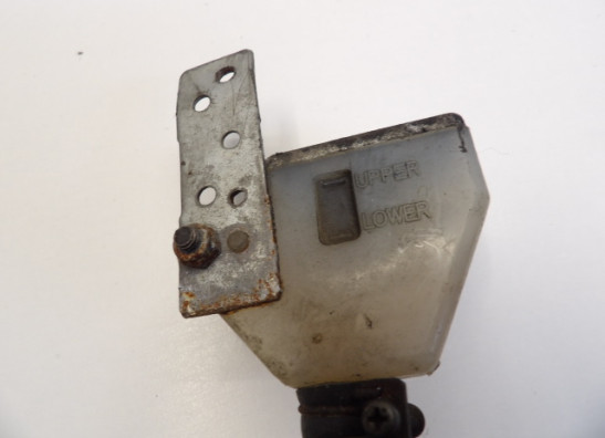 Main step holder right Suzuki GSX R 1000