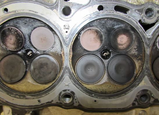 Cylinder head Honda CBR Fireblade