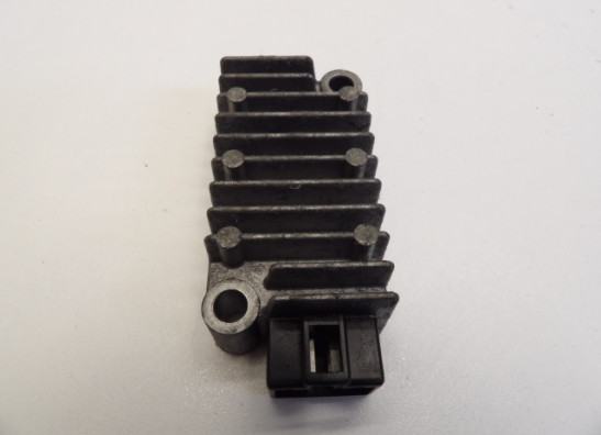 Spanningsregelaar Yamaha TDM