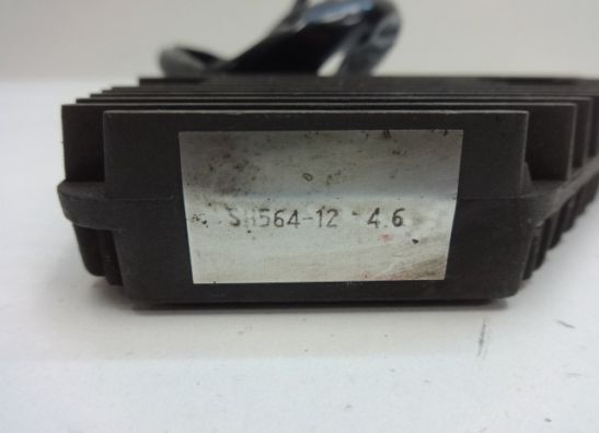 Spanningsregelaar Honda VF 500 