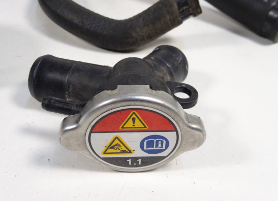 Radiator toebehoren Honda CBF 600