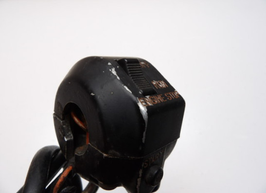 Handlebar switch assy right Suzuki GS 850