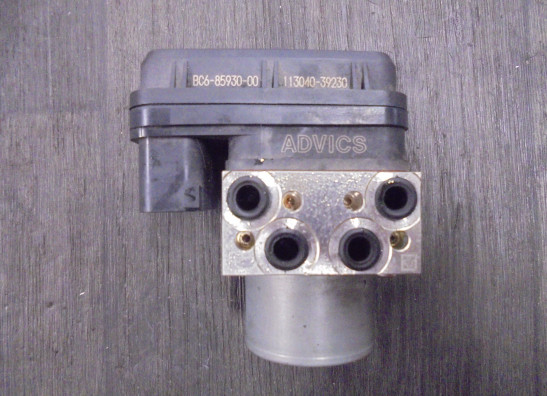 ABS pomp Yamaha Tracer 700