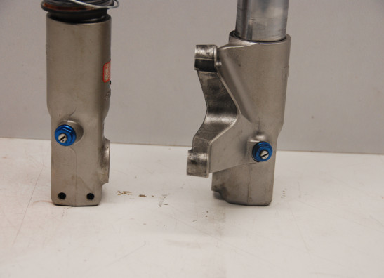 Voorpoot binnen Buell Firebolt XB12R-S 