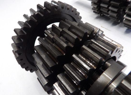 Versnellingsbak Aprilia Falco