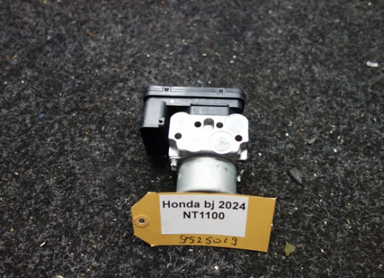 ABS pump Honda NT 1100 DCT
