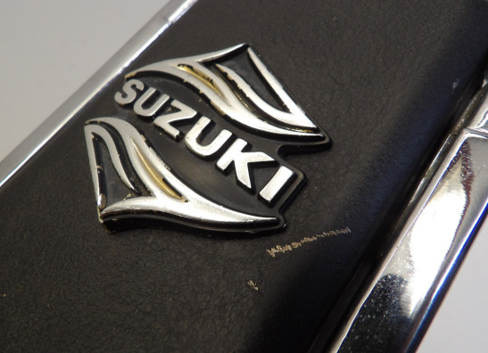 Rugsteun sissybar Suzuki VS 1400 Intruder