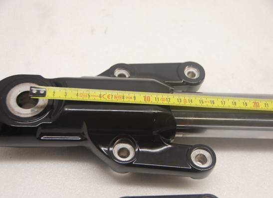 Voorpoot binnen Harley Davidson Softtail