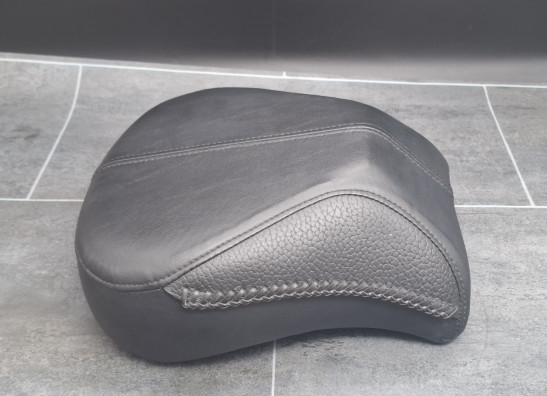 Zadel Harley Davidson FLSTN Deluxe
