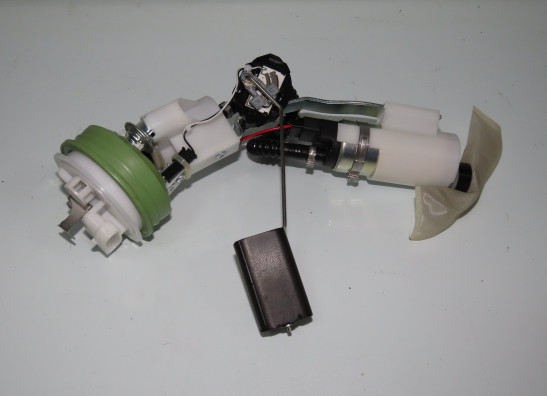 Brandstofpomp Moto Guzzi V85 TT