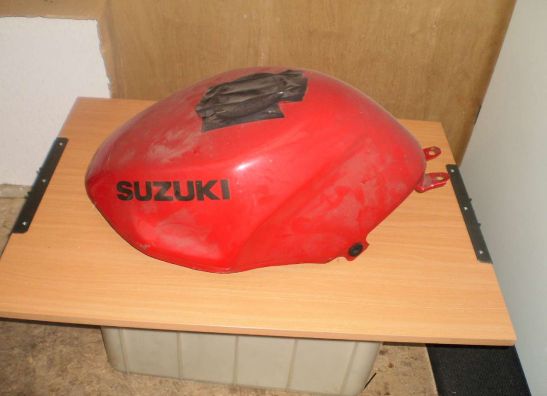 Tank Suzuki RF 600