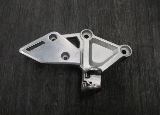Fussrastetrager vorne rechts Honda CB 650 R