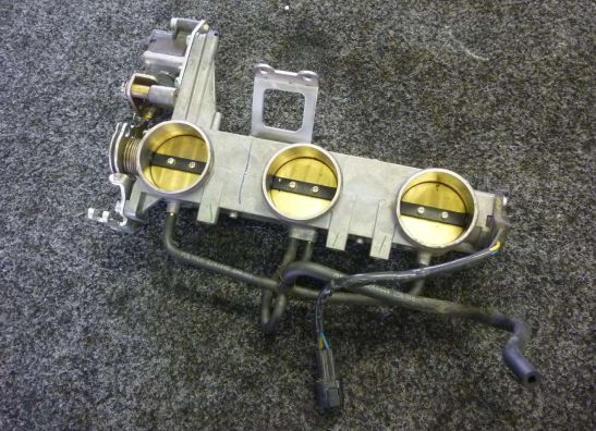 Throttle body Triumph Tiger 1050