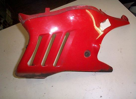 Linker onderkuip Suzuki GSX F 600