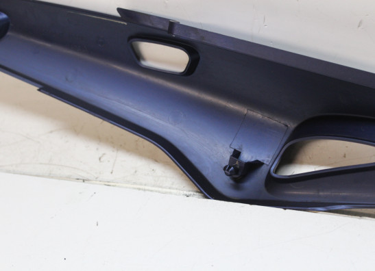 Cowl left rear Triumph Sprint GT 1050