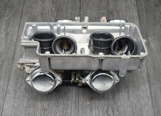 Carburetor assy Honda VF 700  750 C Magna