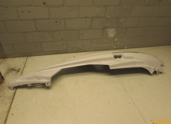 Rechter achterkant Suzuki Burgman 650